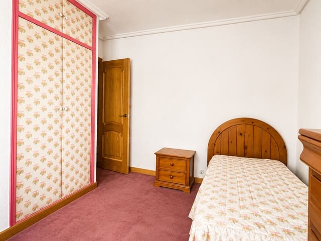 3 makuuhuone Huoneisto myytävänä paikassa Burgos kaupunki - 218 000 € (Ref: 9988838)