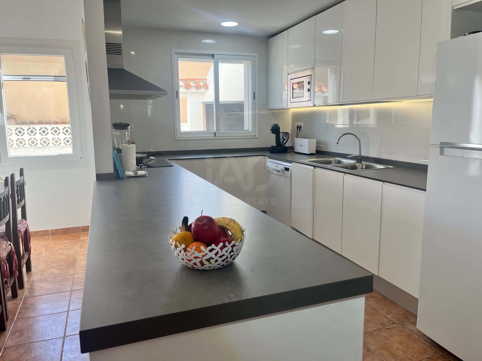 4 chambre Maison de Ville à vendre à Alcossebre avec garage - 395 000 € (Ref: 9988840)