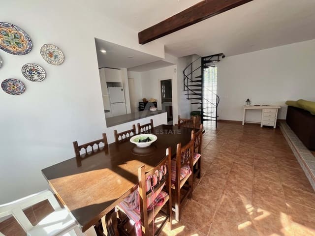 4 chambre Maison de Ville à vendre à Alcossebre, Alcalá de Xivert avec garage - 395 000 € (Ref: 9988840)