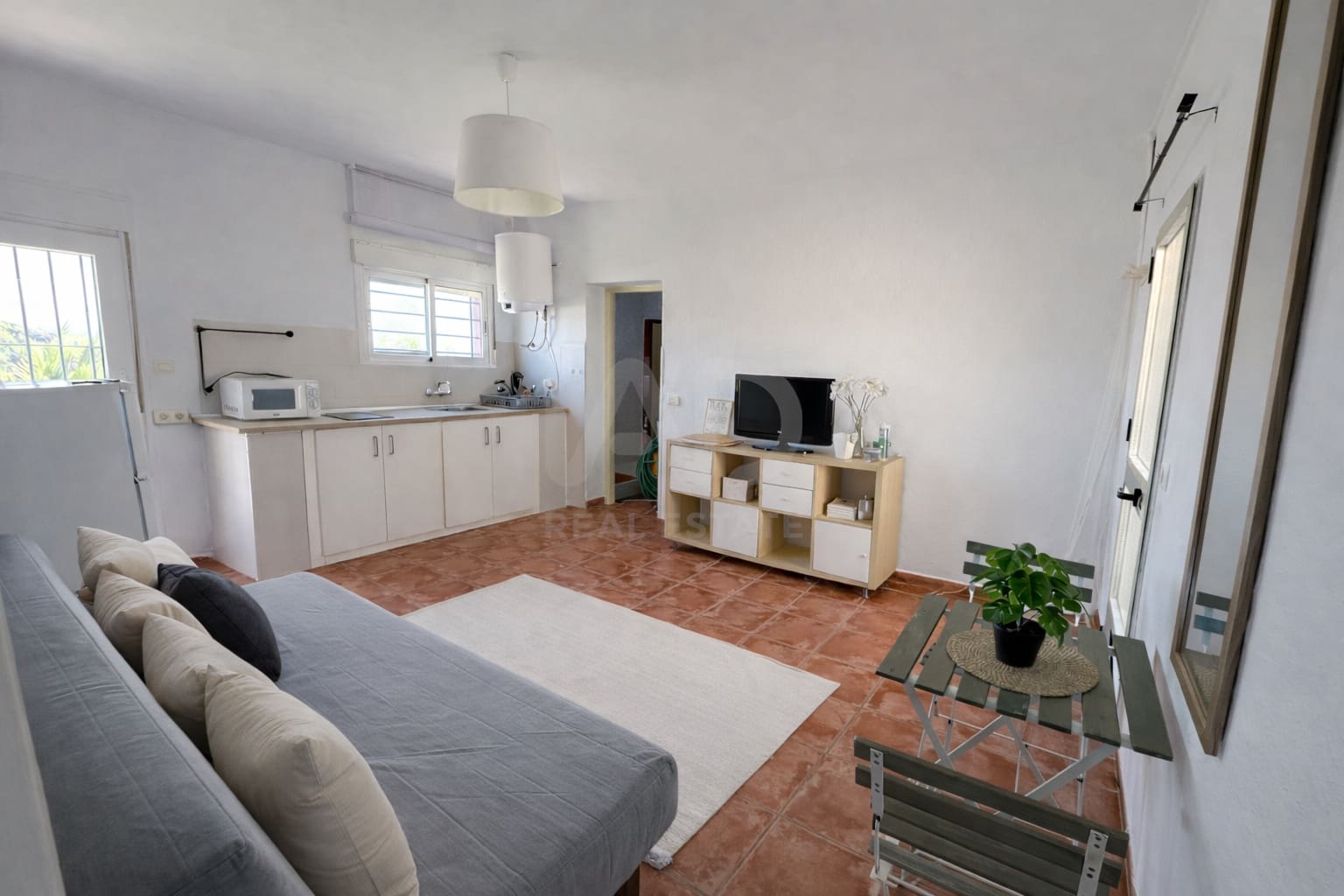 Casa de 7 habitaciones en Cádiz ciudad en venta - 726.000 € (Ref: 9988843)
