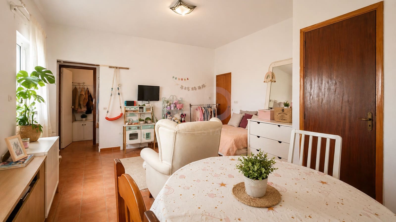 Casa de 7 habitaciones en Cádiz ciudad en venta - 726.000 € (Ref: 9988843)