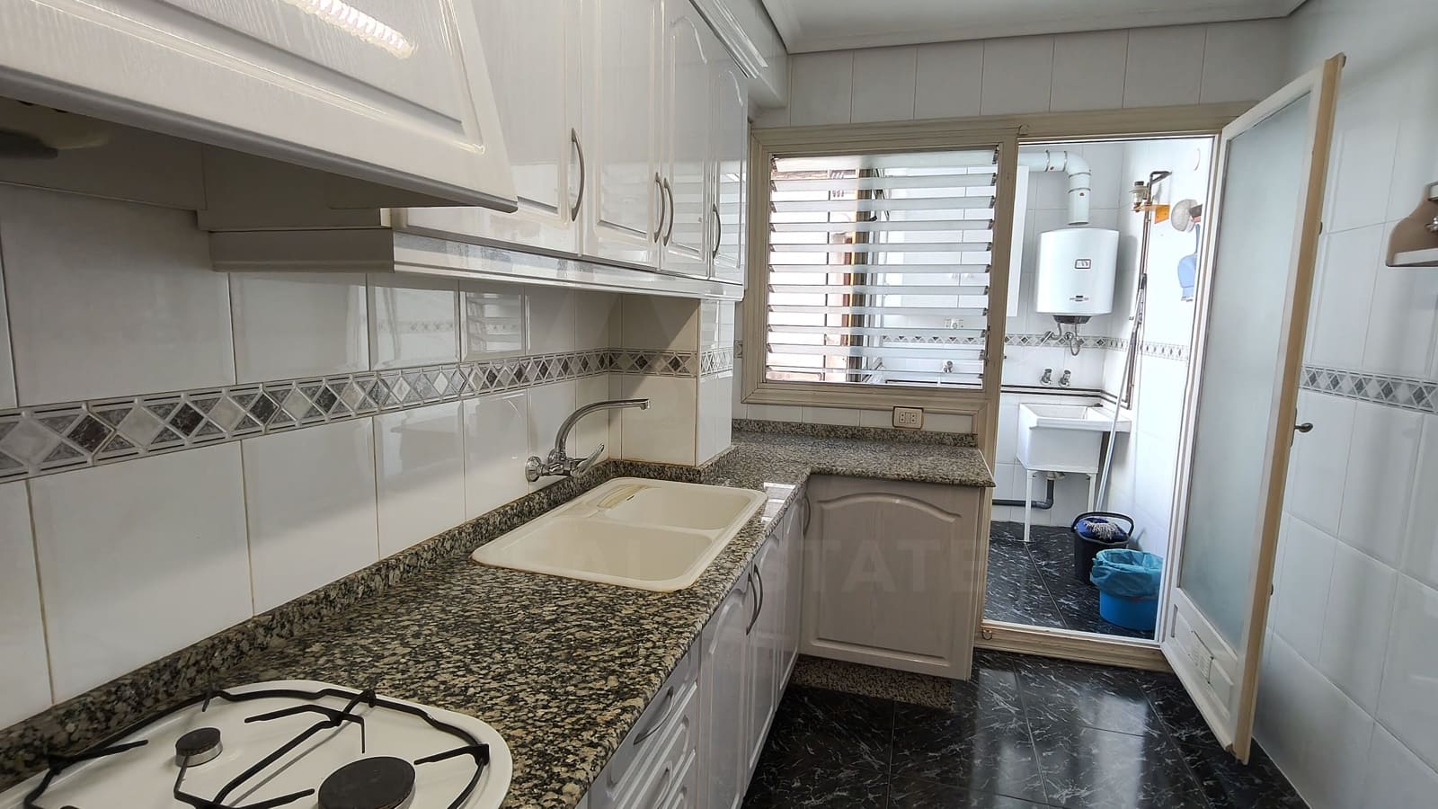 4 soveværelse Lejlighed til salg i Castello de la Plana - € 169.900 (Ref: 9988849)