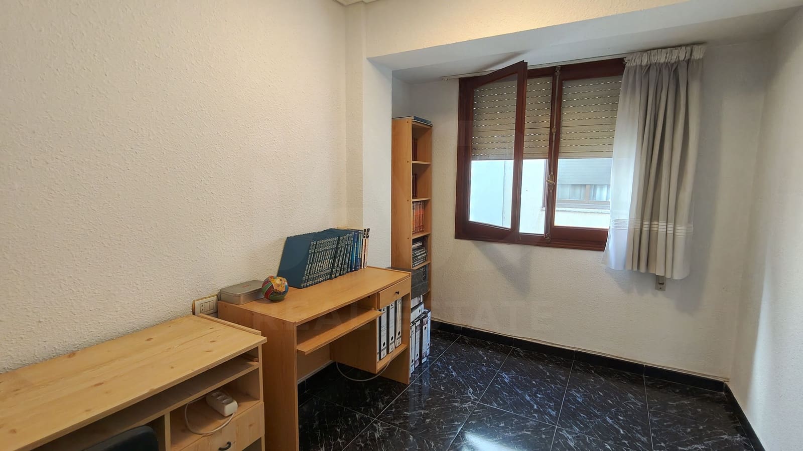 4 soveværelse Lejlighed til salg i Castello de la Plana - € 169.900 (Ref: 9988849)