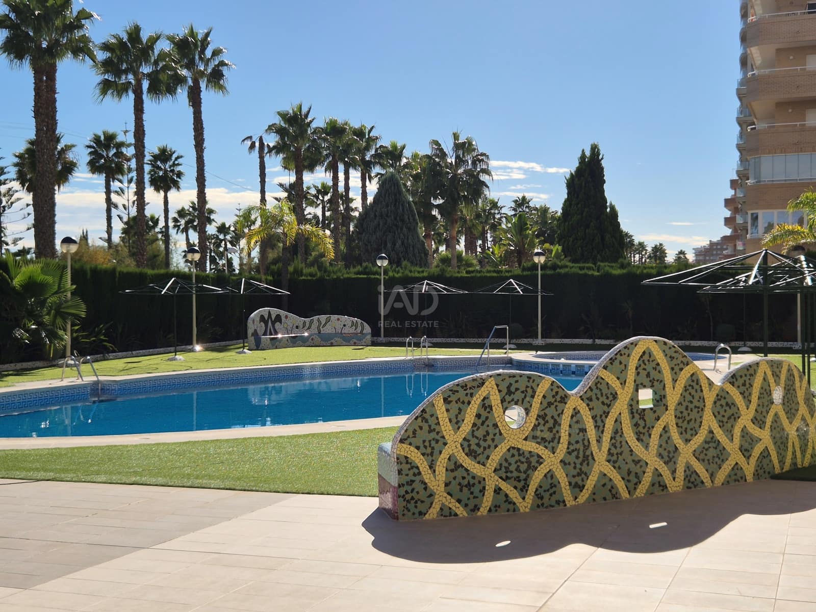 2 soveværelse Lejlighed til salg i Oropesa  med swimmingpool garage - € 199.000 (Ref: 9988850)