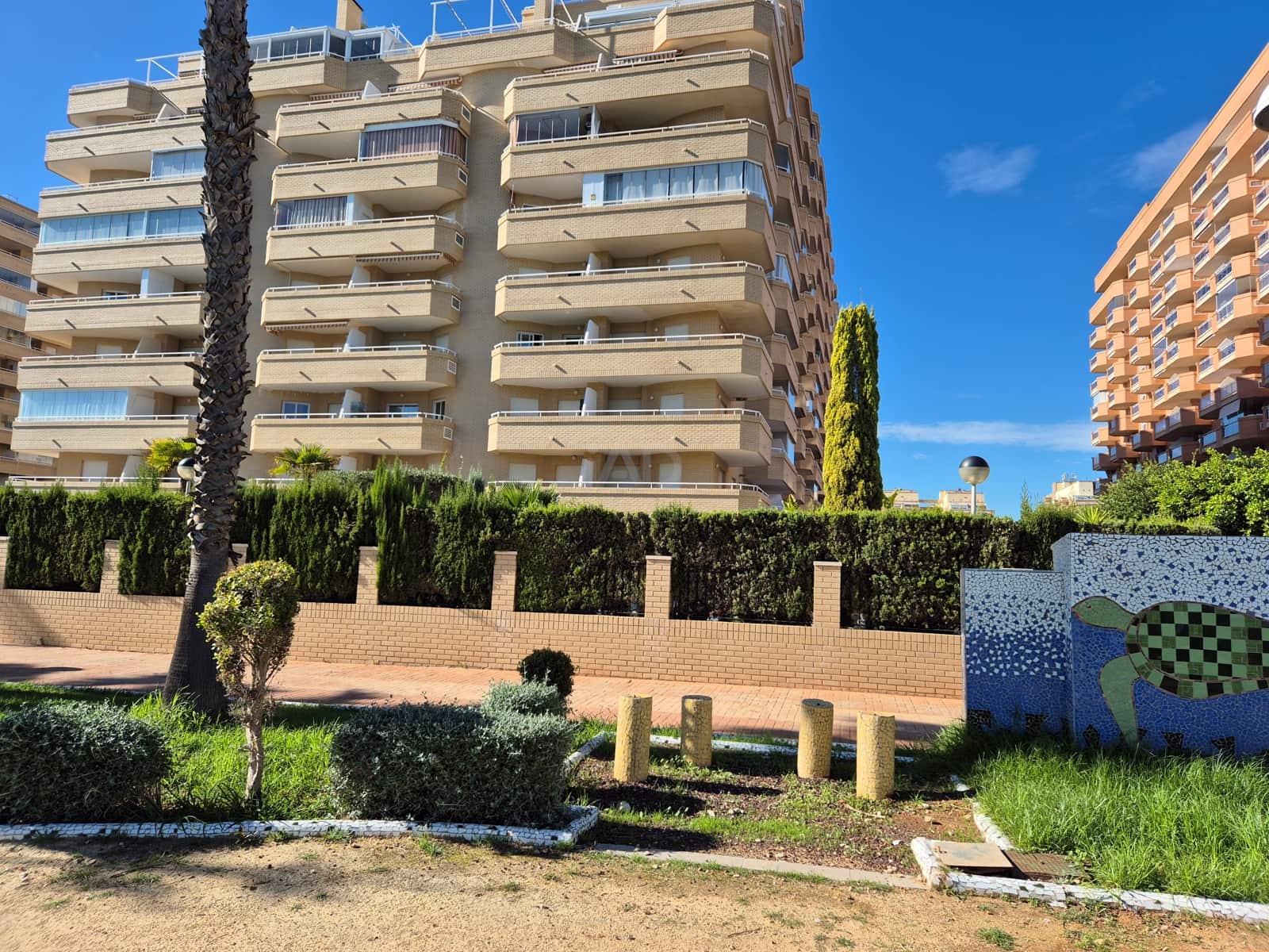 2 soveværelse Lejlighed til salg i Oropesa  med swimmingpool garage - € 199.000 (Ref: 9988850)