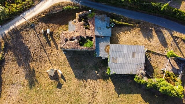 Finca/Landhuis te koop in Valdoviño - € 180.000 (Ref: 9988852)