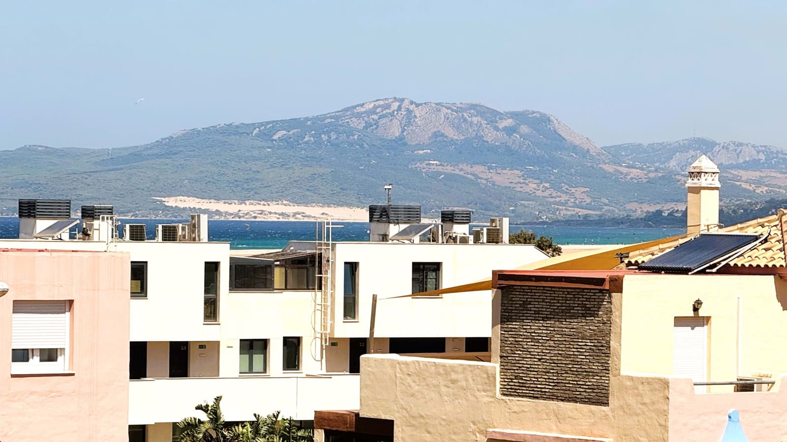 1 bedroom Apartment for sale in Cadiz city with pool garage - € 380,000 (Ref: 9988854)