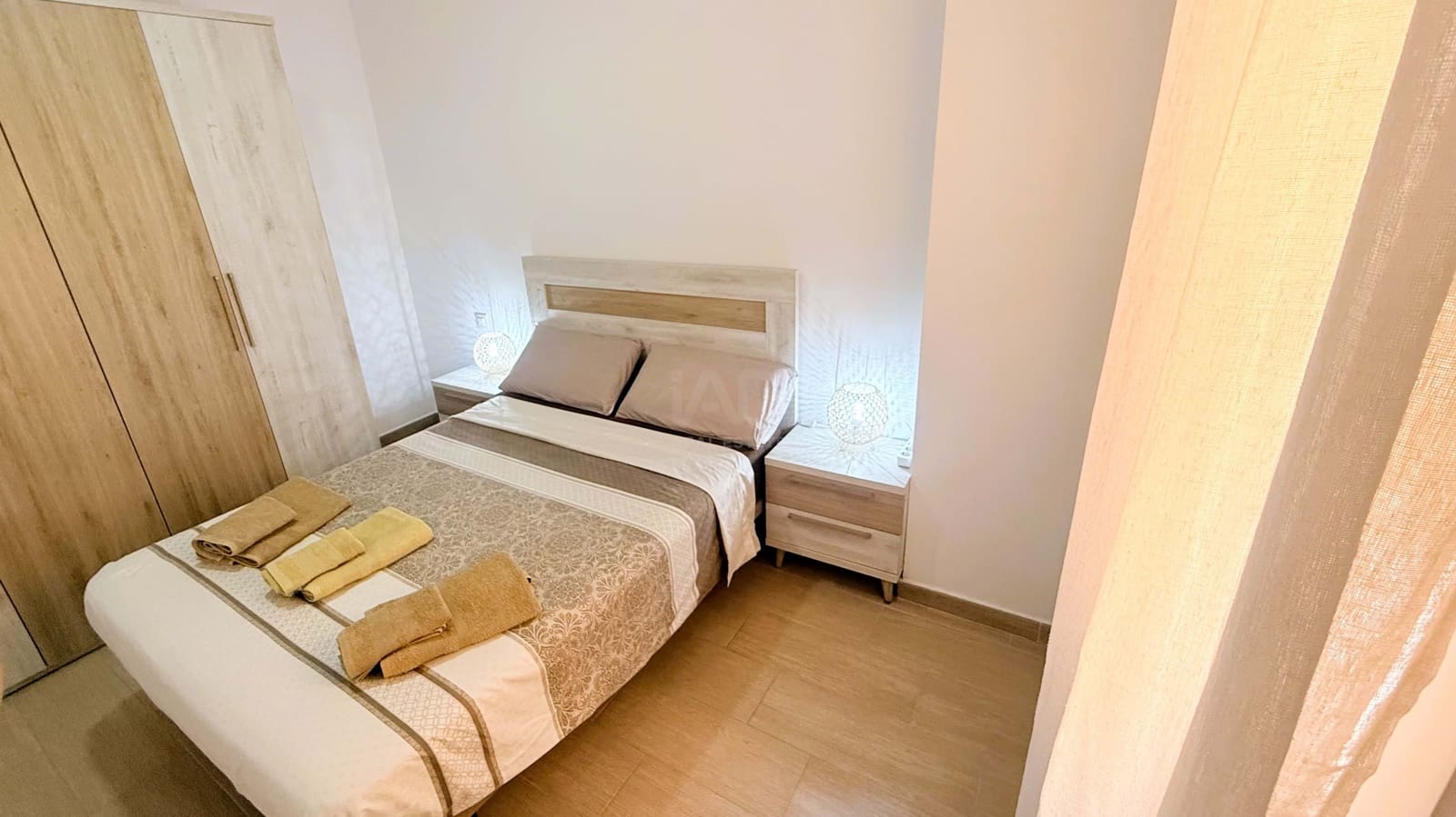 1 bedroom Apartment for sale in Cadiz city with pool garage - € 380,000 (Ref: 9988854)