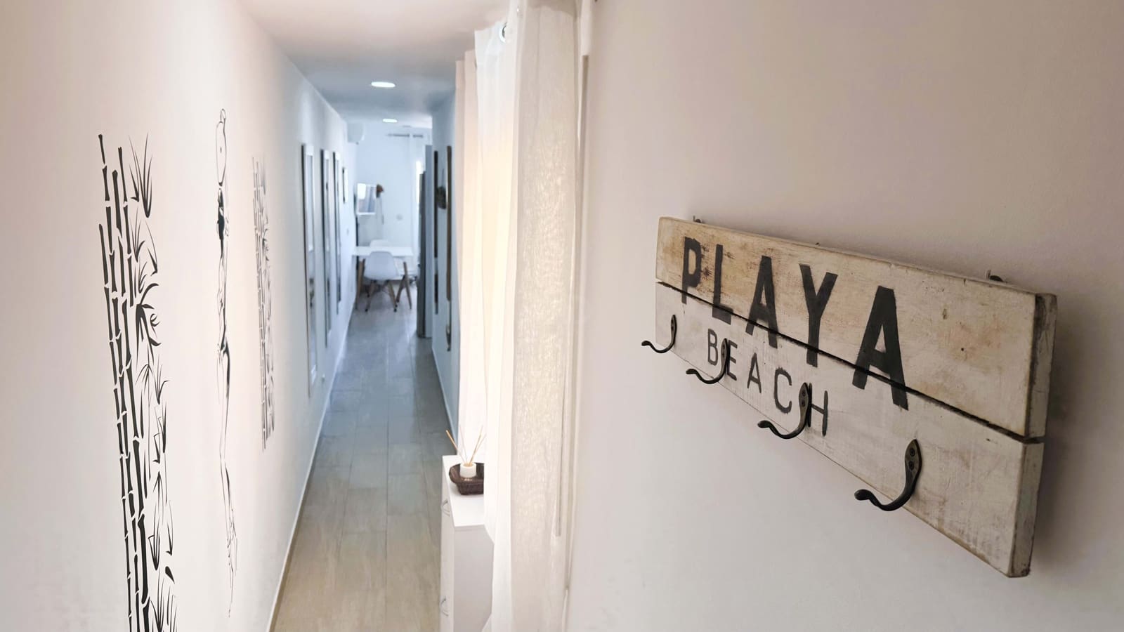 1 bedroom Apartment for sale in Cadiz city with pool garage - € 380,000 (Ref: 9988854)