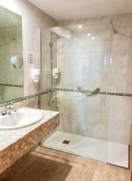 Comercial para venda em Benicarlo - 2 130 000 € (Ref: 9988855)