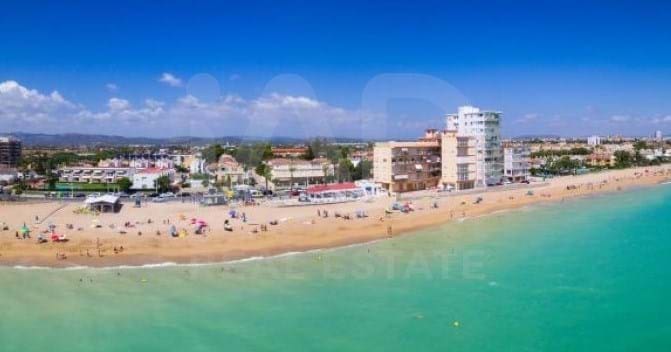 Comercial para venda em Benicarlo - 2 130 000 € (Ref: 9988855)