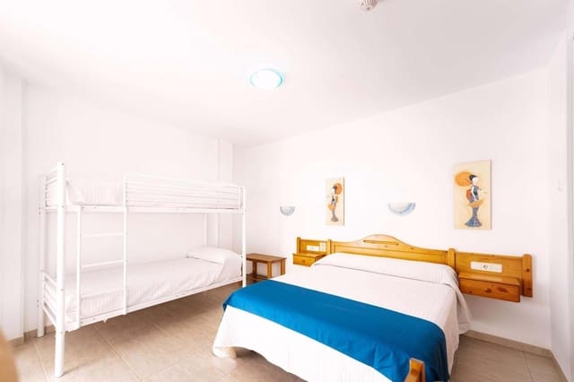 Comercial para venda em Benicarló - 2 130 000 € (Ref: 9988855)