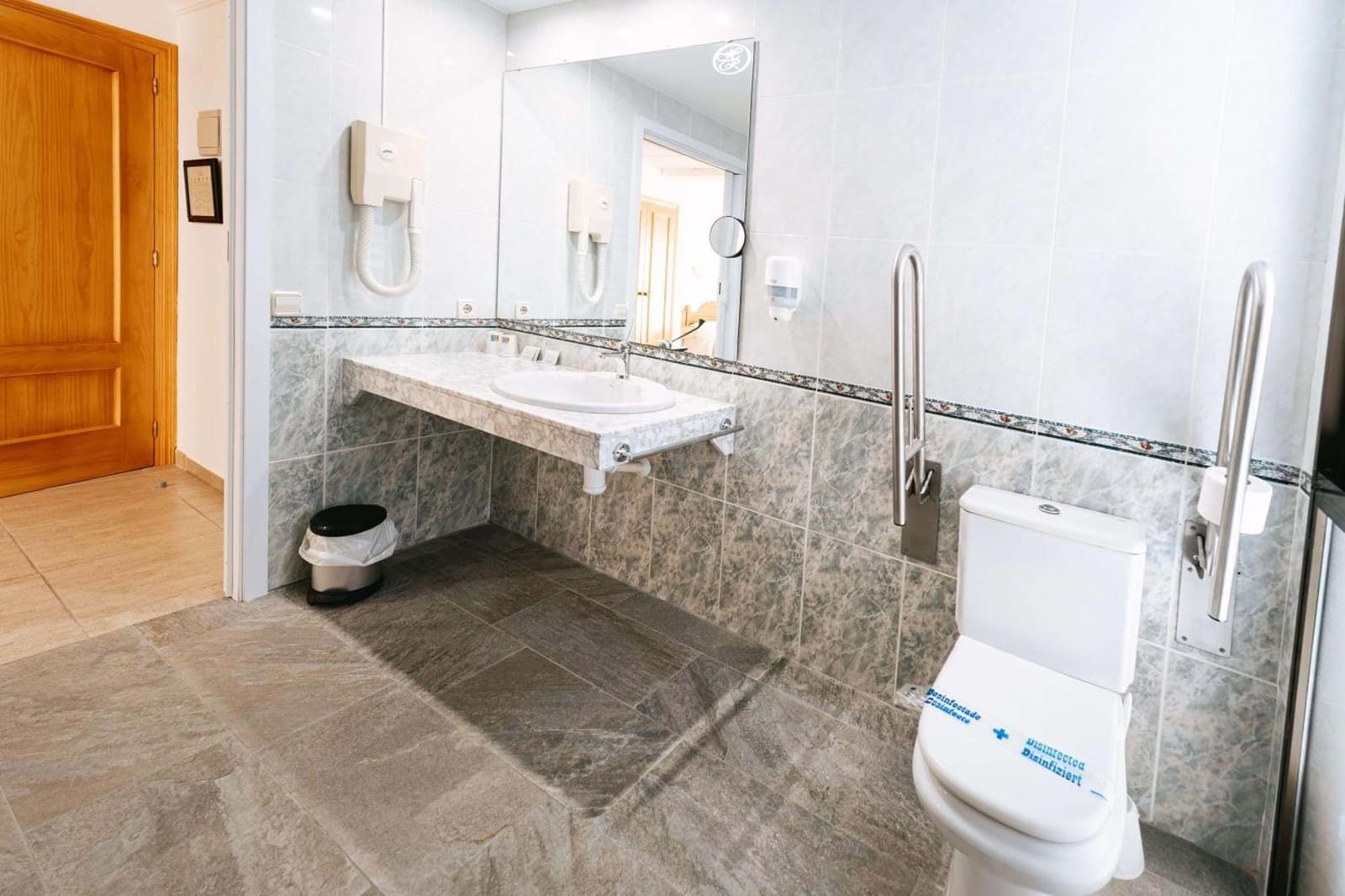 Comercial para venda em Benicarlo - 2 130 000 € (Ref: 9988855)