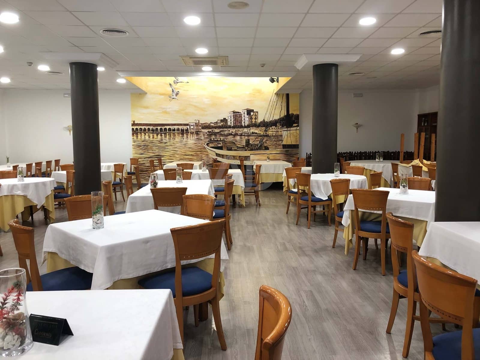 Comercial para venda em Benicarlo - 2 130 000 € (Ref: 9988855)