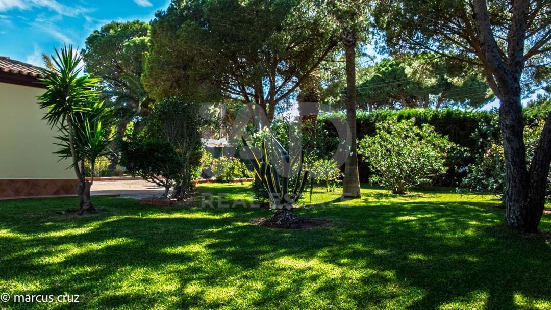 3 slaapkamer Villa te koop in Cadiz stad - € 559.000 (Ref: 9988856)