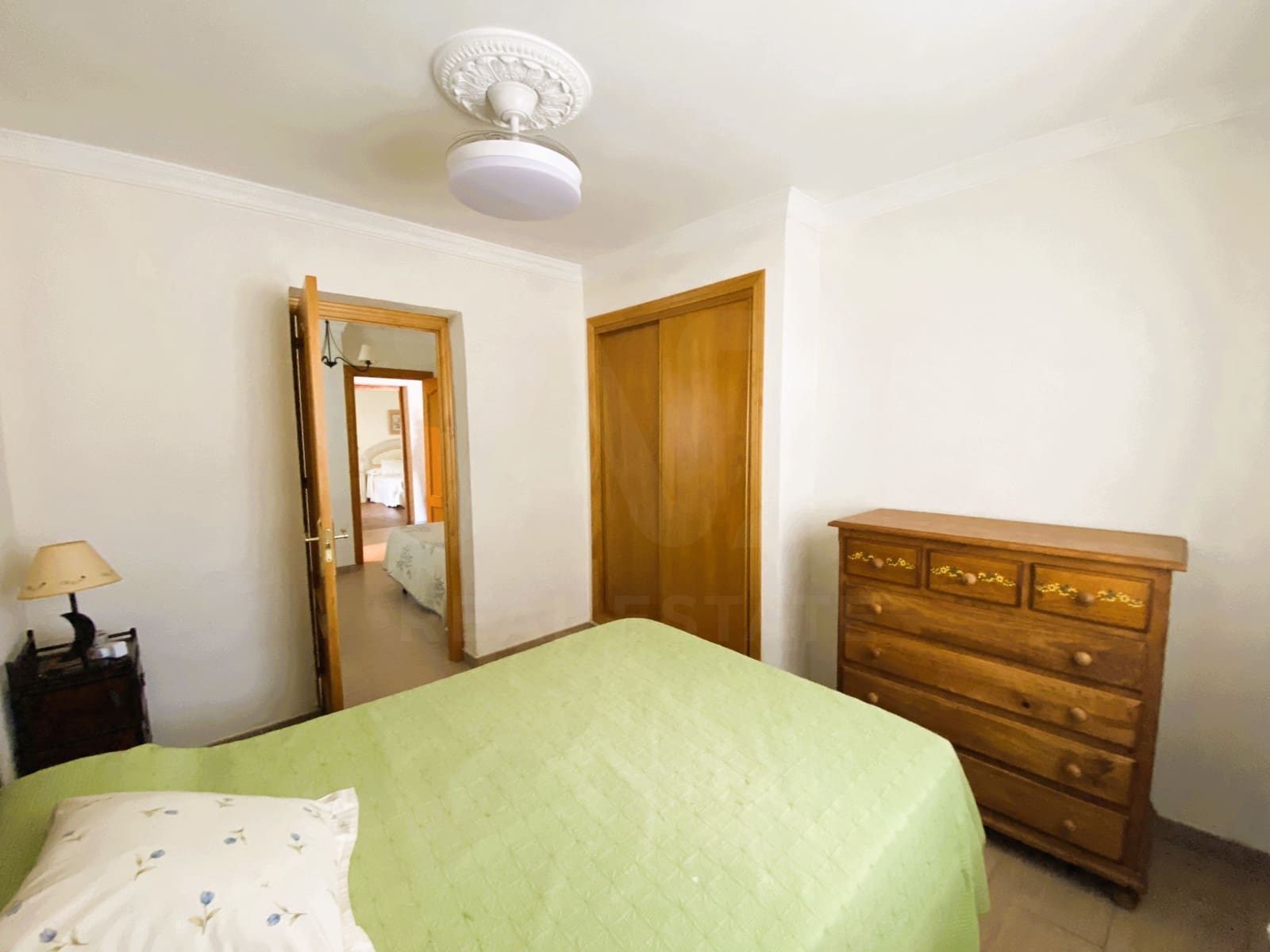3 slaapkamer Villa te koop in Cadiz stad - € 559.000 (Ref: 9988856)