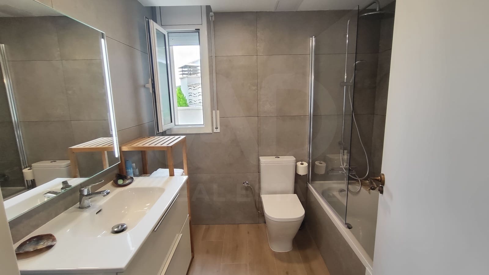 3 soveværelse Lejlighed til salg i Cubelles - € 325.000 (Ref: 9988857)