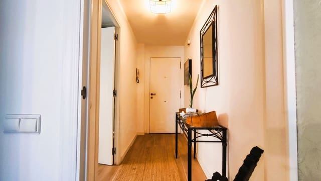 Apartamento de 3 habitaciones en Cubelles en venta - 325.000 € (Ref: 9988857)