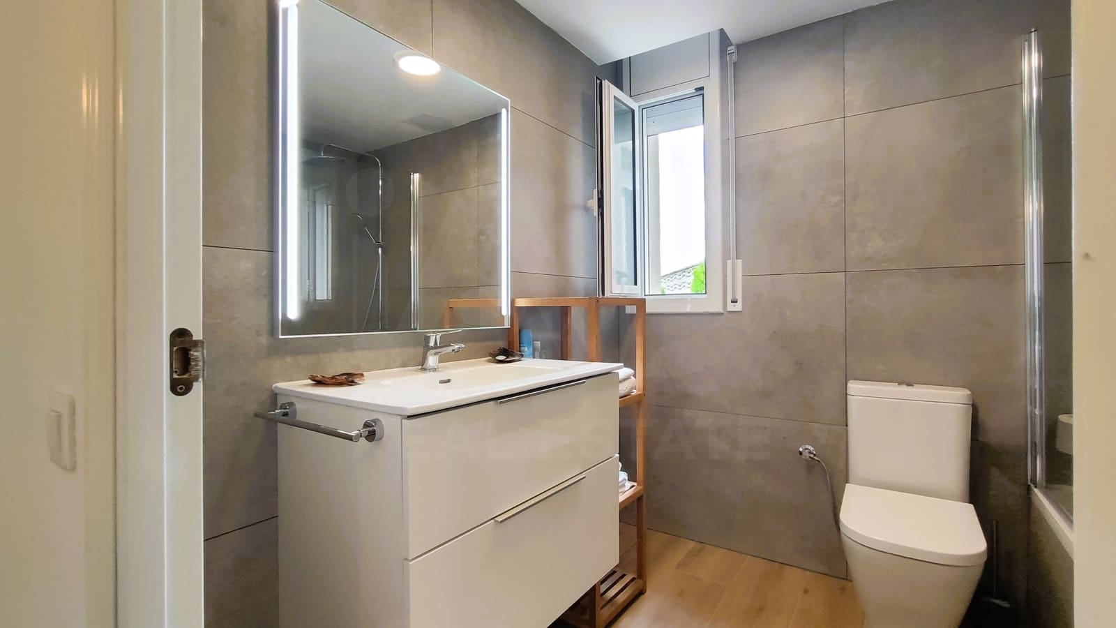 3 soveværelse Lejlighed til salg i Cubelles - € 325.000 (Ref: 9988857)