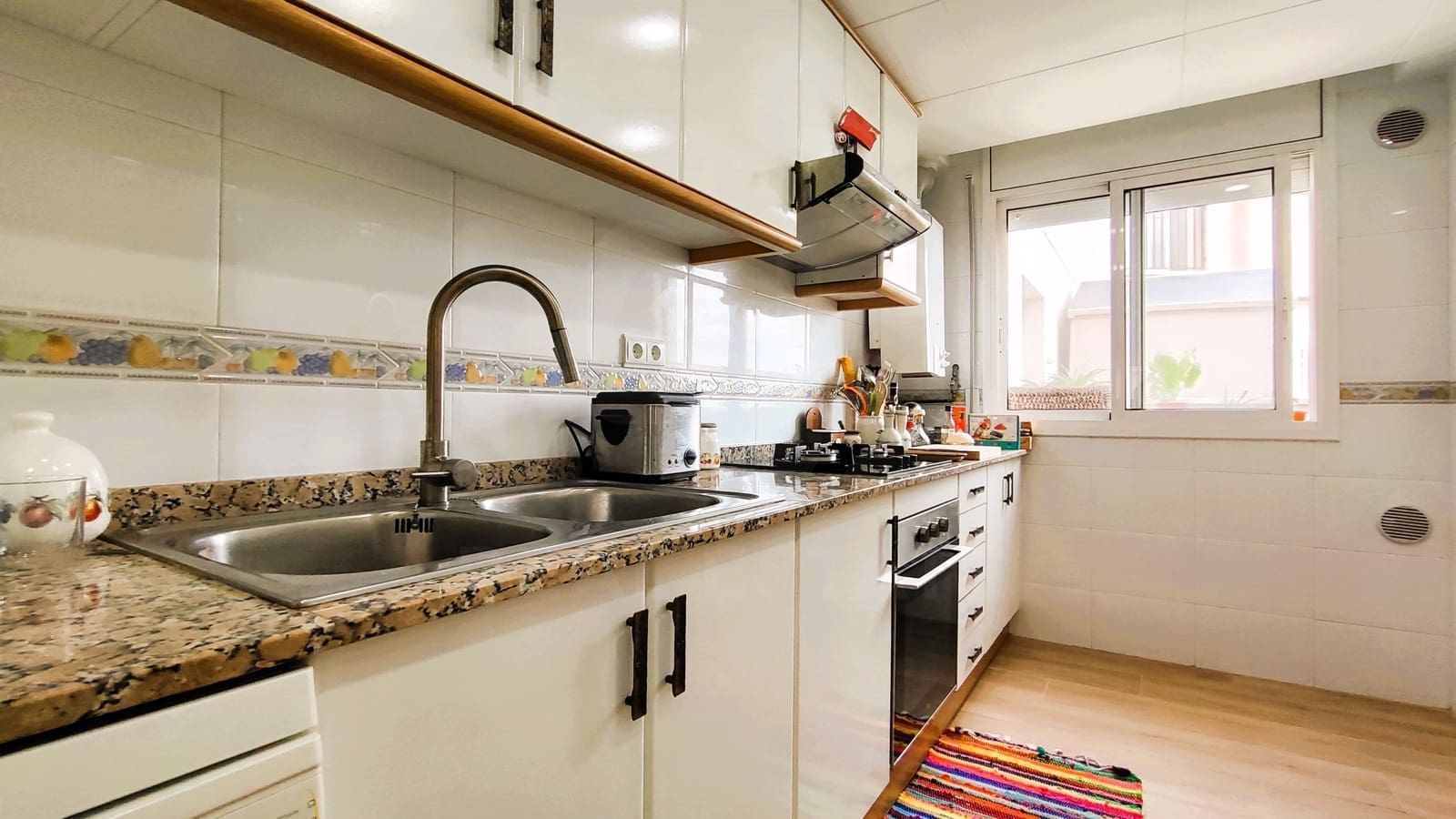 3 soveværelse Lejlighed til salg i Cubelles - € 325.000 (Ref: 9988857)
