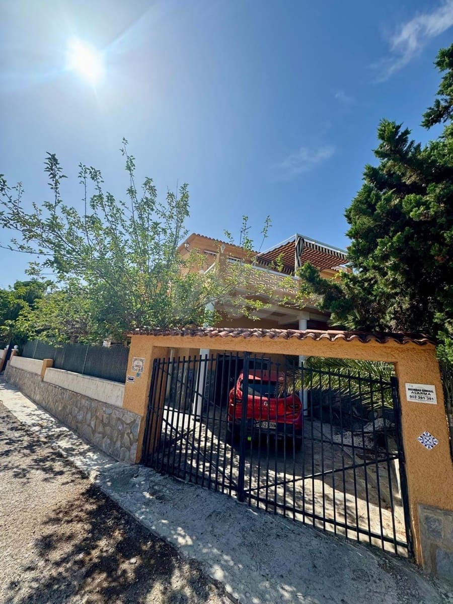4 sypialnia Dom na sprzedaż w Miasto Alicante / Alacant z basenem garażem - 465 000 € (Ref: 9988867)