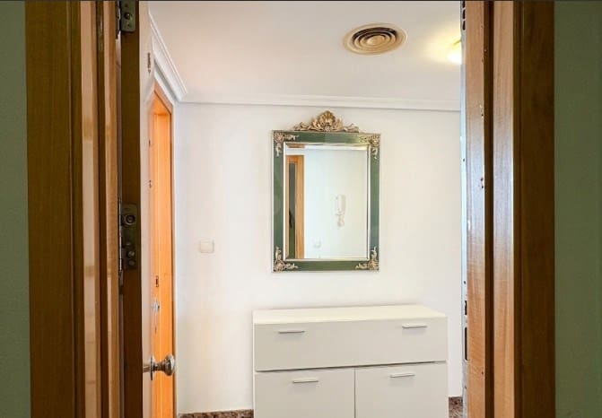 3 Zimmer Apartment zu verkaufen in Valencia Stadt - 186.900 € (Ref: 9988869)
