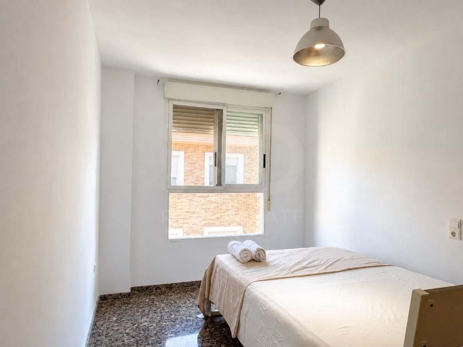3 Zimmer Apartment zu verkaufen in Valencia Stadt - 186.900 € (Ref: 9988869)