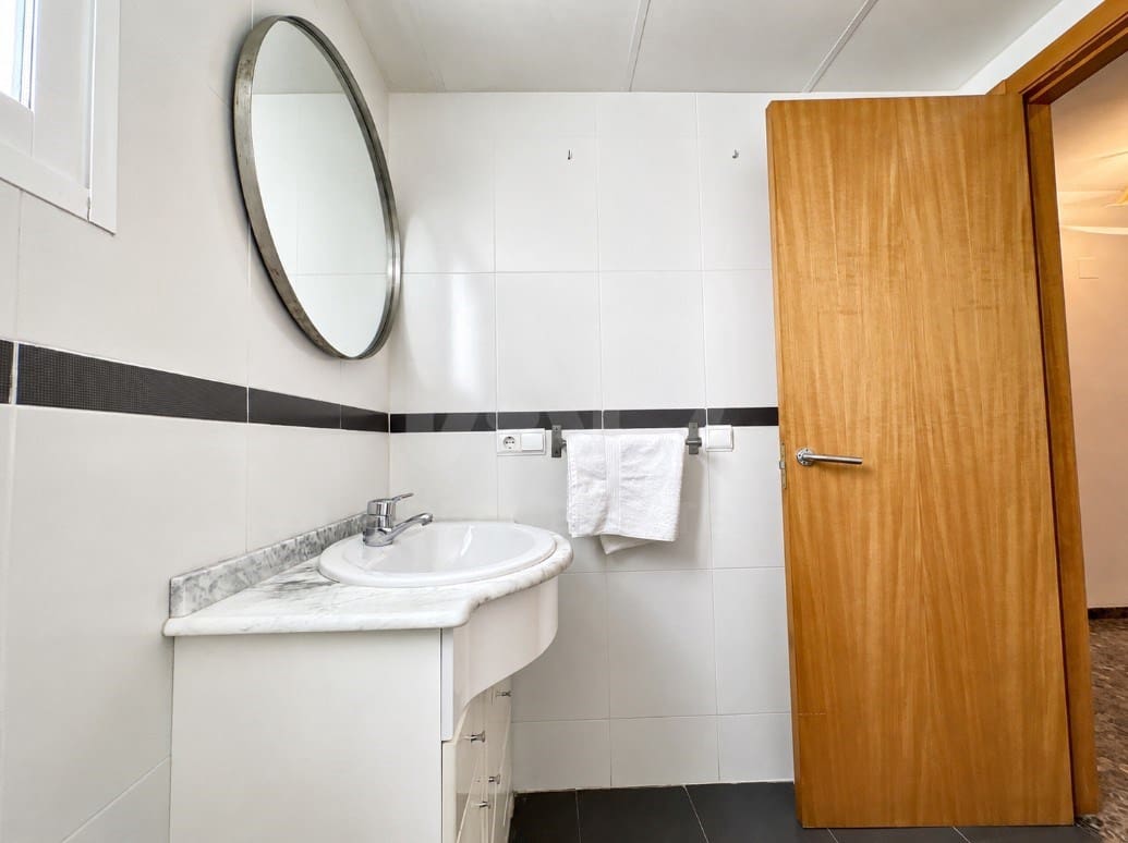 3 Zimmer Apartment zu verkaufen in Valencia Stadt - 186.900 € (Ref: 9988869)