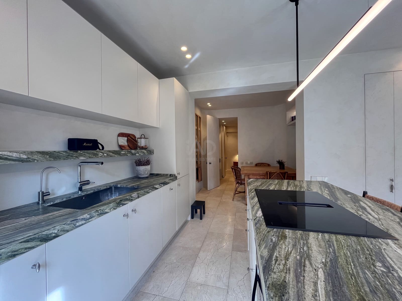 2 soveværelse Lejlighed til salg i Alicante by - € 330.000 (Ref: 9988870)
