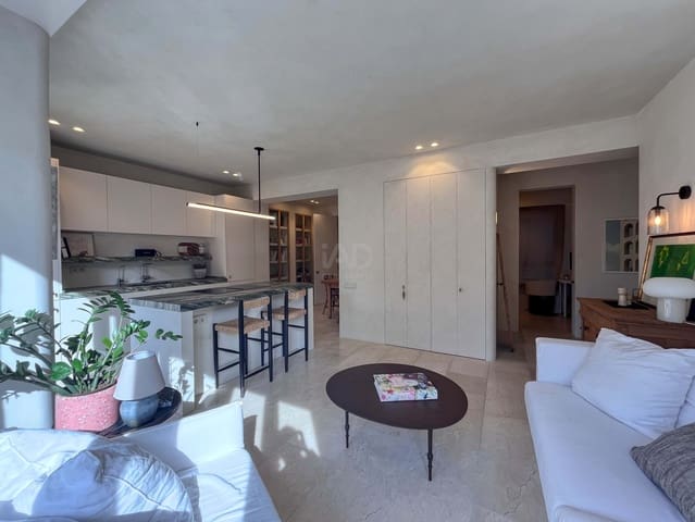 Apartamento de 2 habitaciones en Mercado, Alicante / Alacant ciudad en venta - 330.000 € (Ref: 9988870)