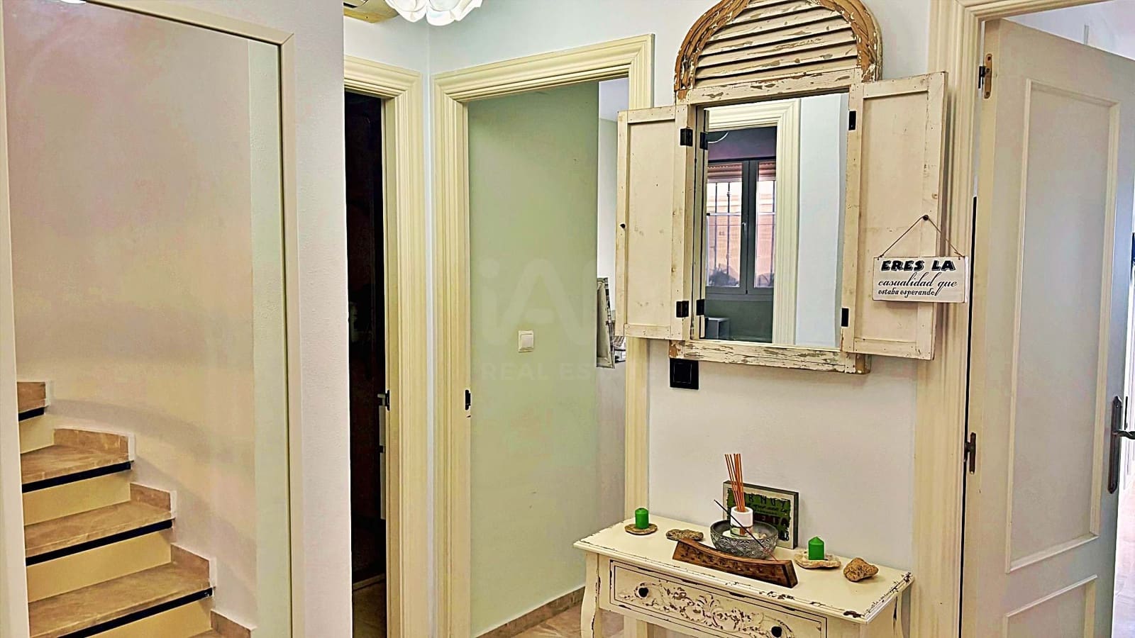 4 bedroom Terraced Villa for sale in Alicante / Alacant city with pool garage - € 335,000 (Ref: 9988871)