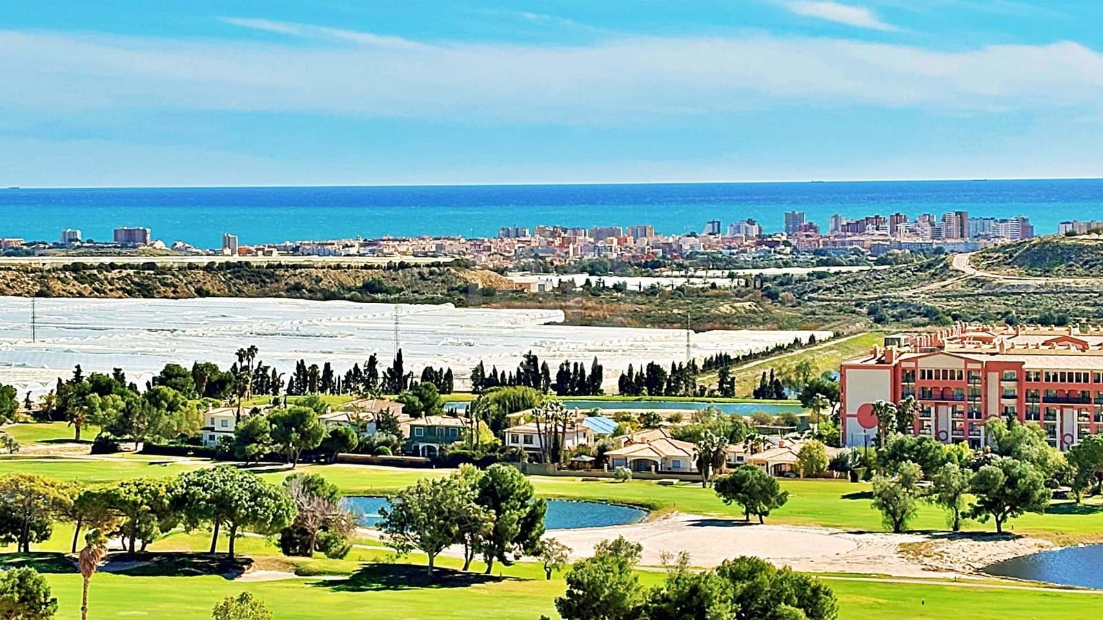 4 bedroom Terraced Villa for sale in Alicante / Alacant city with pool garage - € 335,000 (Ref: 9988871)