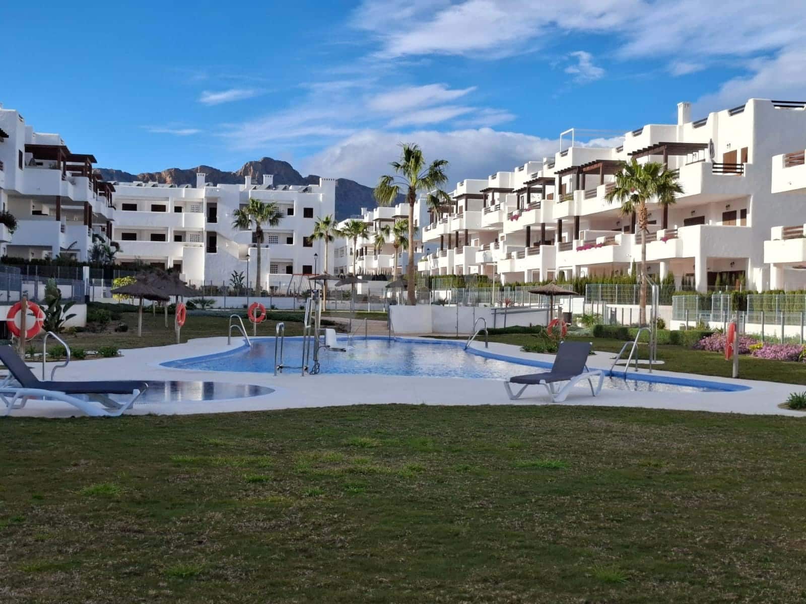2 sypialnia Apartament na sprzedaż w San Juan de los Terreros z basenem - 202 000 € (Ref: 9988872)