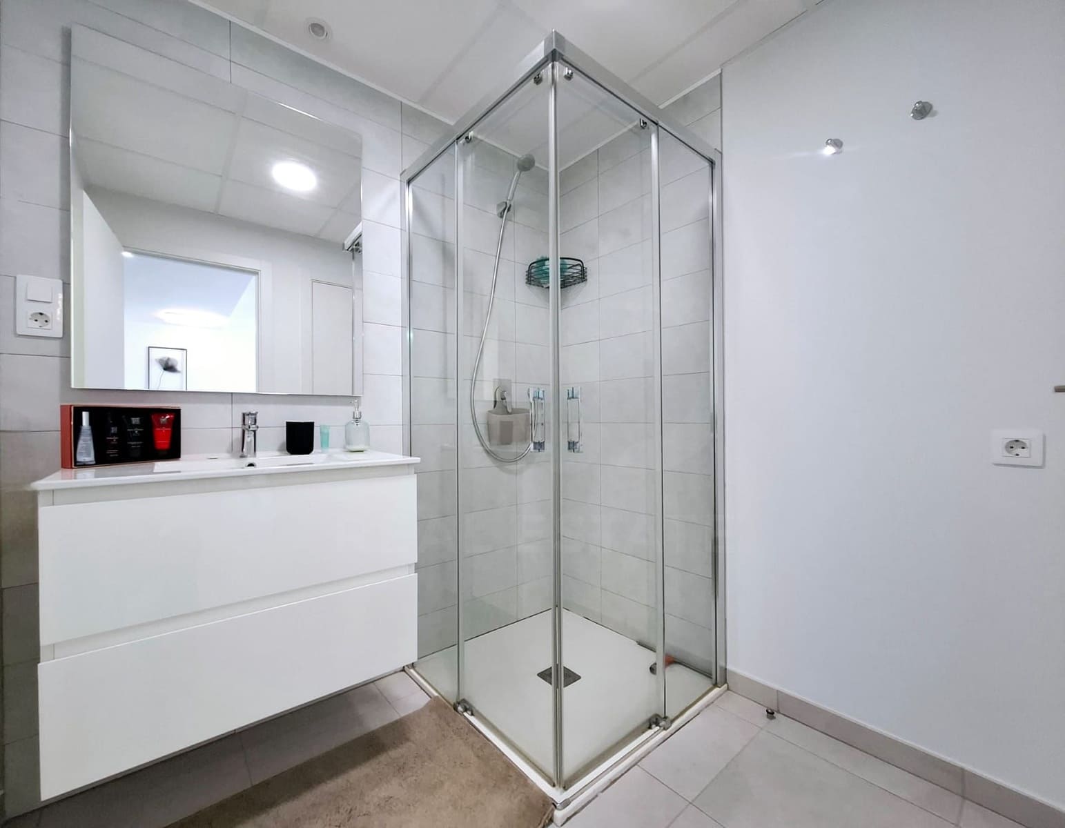 2 bedroom Apartment for sale in San Juan de los Terreros with pool - € 202,000 (Ref: 9988872)
