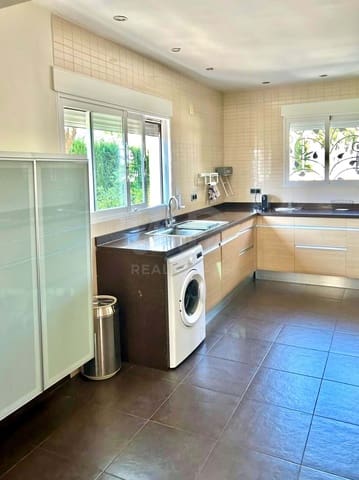5 soverom Villa til salgs i Poniente, Benidorm med svømmebasseng garasje - € 895 000 (Ref: 9988873)