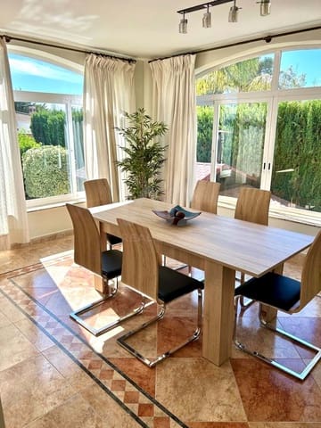 5 soverom Villa til salgs i Poniente, Benidorm med svømmebasseng garasje - € 895 000 (Ref: 9988873)