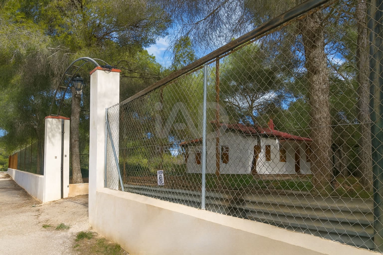 Finca/Casa Rural de 3 habitaciones en Alicante / Alacant ciudad en venta con garaje - 269.000 € (Ref: 9988875)
