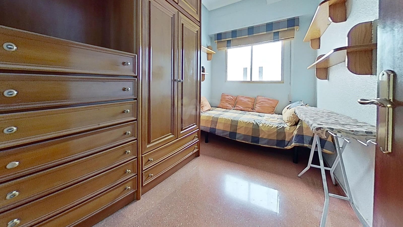 3 sovrum Lägenhet till salu i Elche / Elx - 250 000 € (Ref: 9988878)