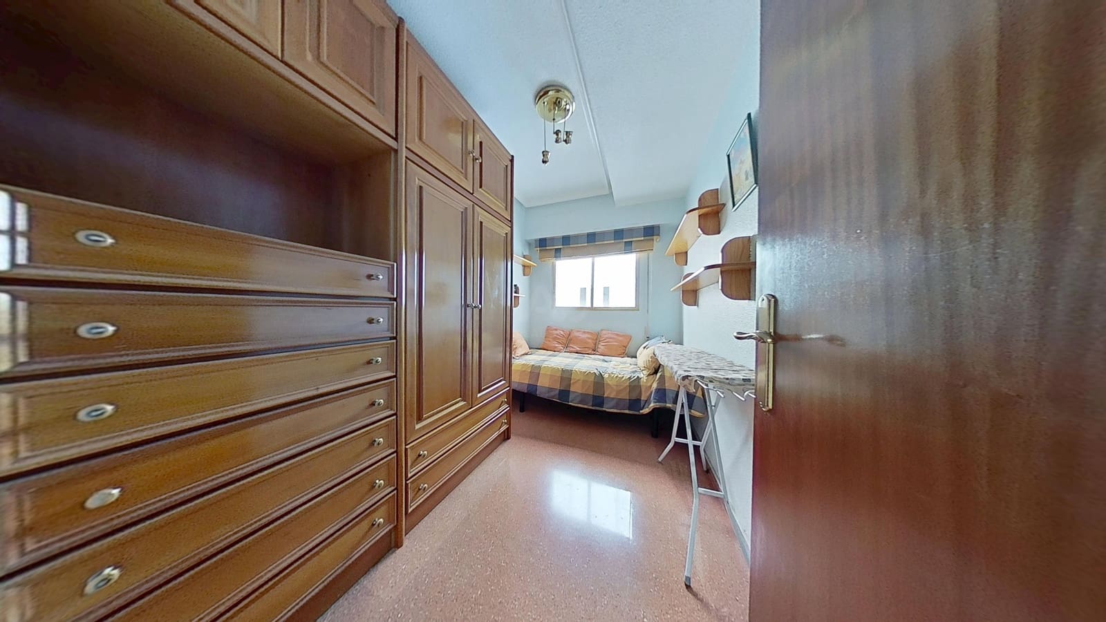 3 sovrum Lägenhet till salu i Elche / Elx - 250 000 € (Ref: 9988878)