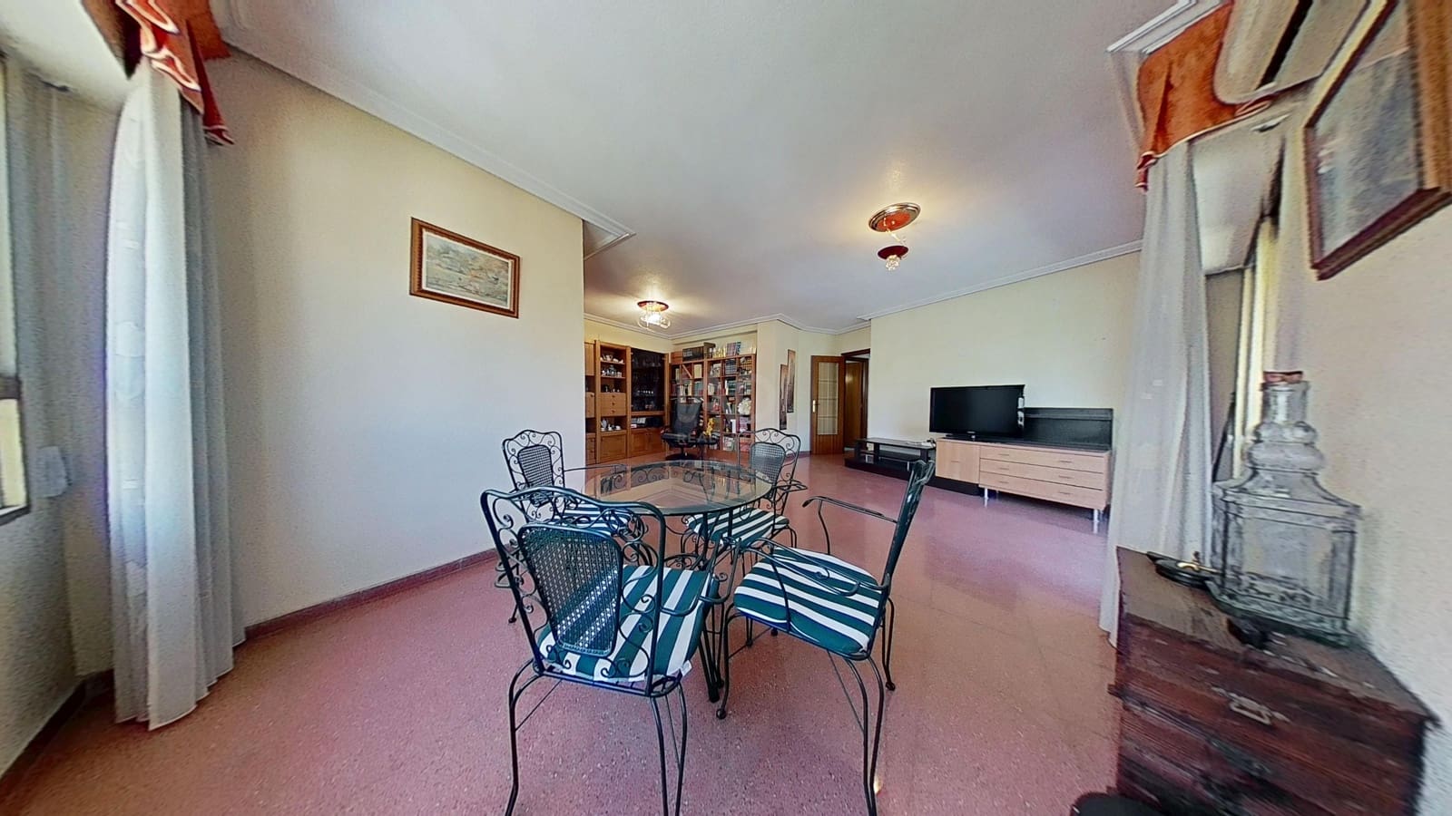 3 sovrum Lägenhet till salu i Elche / Elx - 250 000 € (Ref: 9988878)