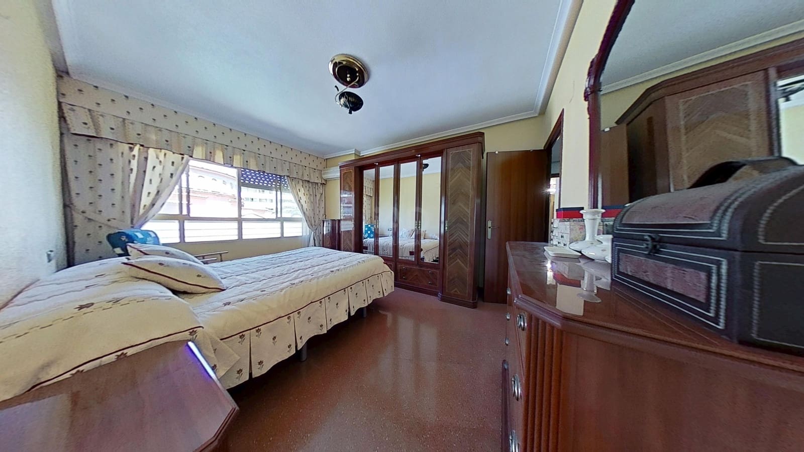 3 sovrum Lägenhet till salu i Elche / Elx - 250 000 € (Ref: 9988878)