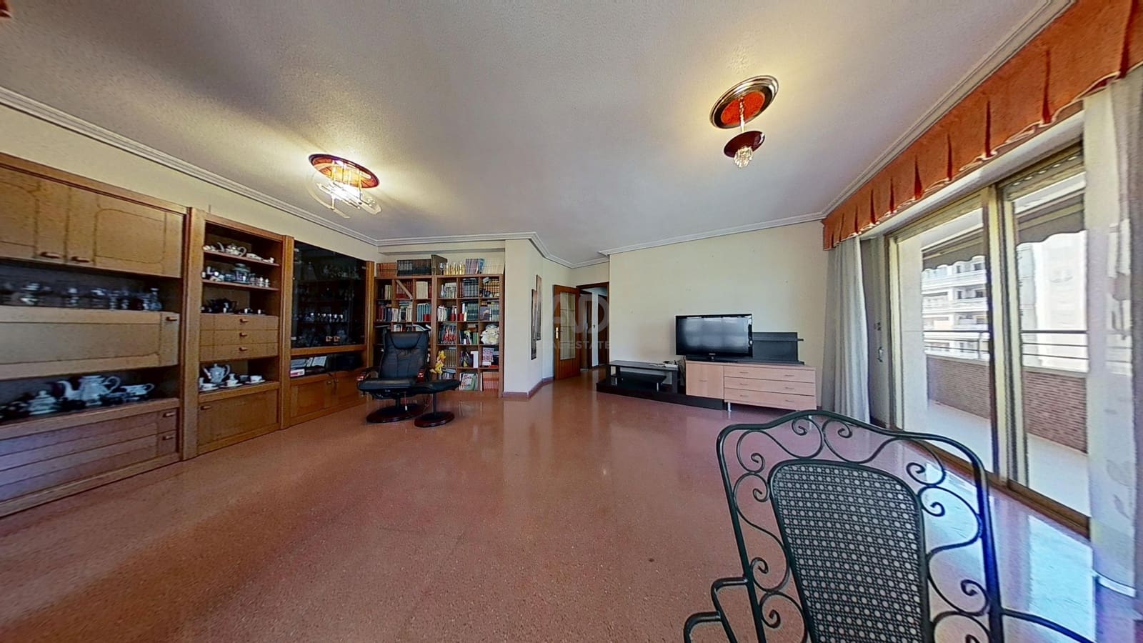 3 sovrum Lägenhet till salu i Elche / Elx - 250 000 € (Ref: 9988878)