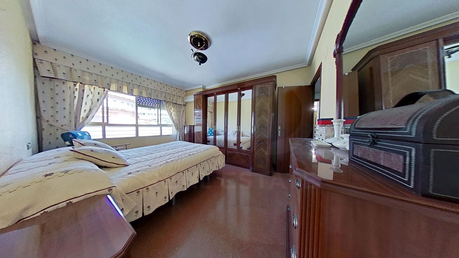 3 bedroom Apartment for sale in Elche / Elx - € 250,000 (Ref: 9988878)