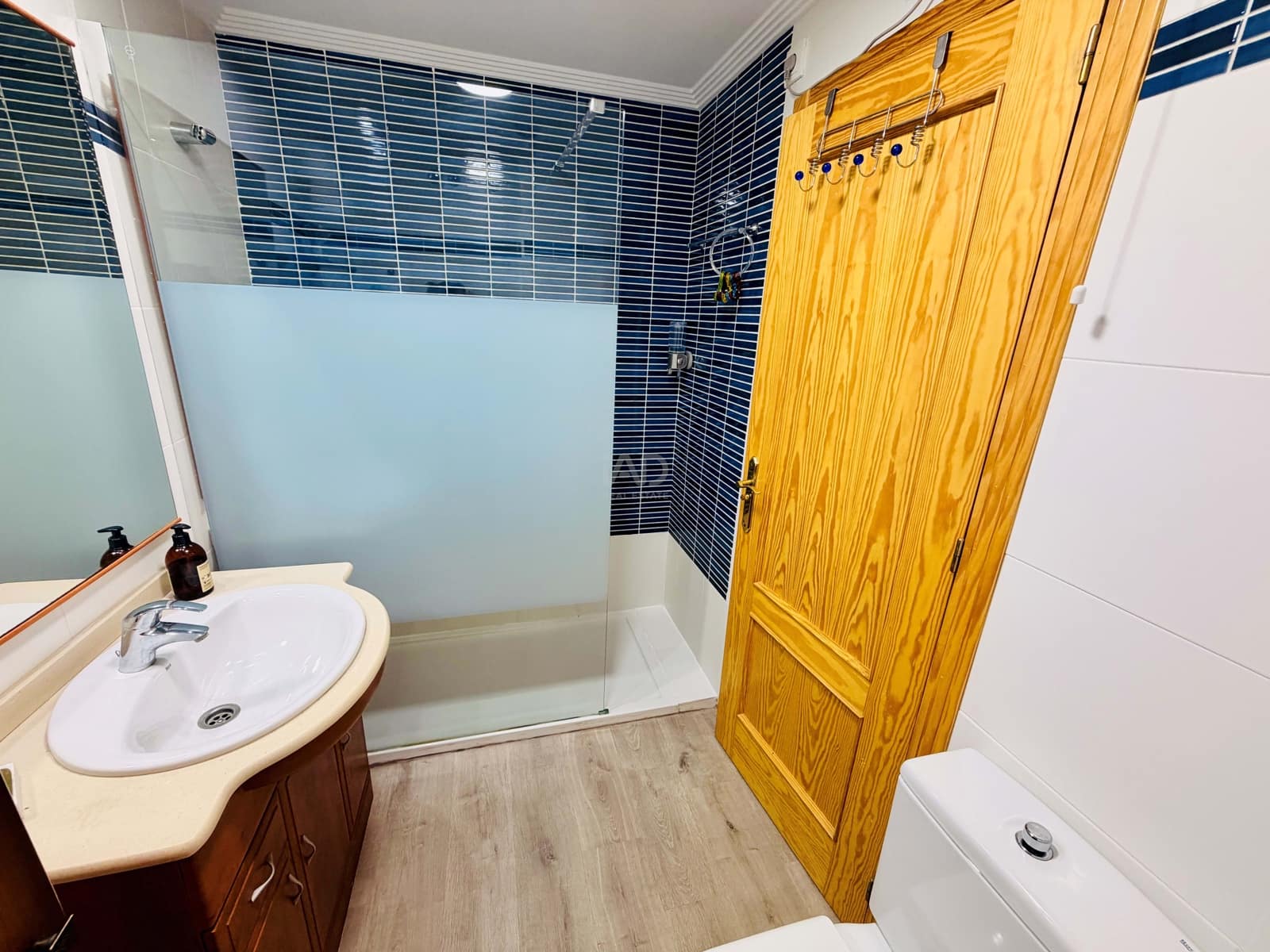 1 makuuhuone Huoneisto myytävänä paikassa Arenales del Sol mukana uima-altaan 
autotalli - 235 000 € (Ref: 9988879)