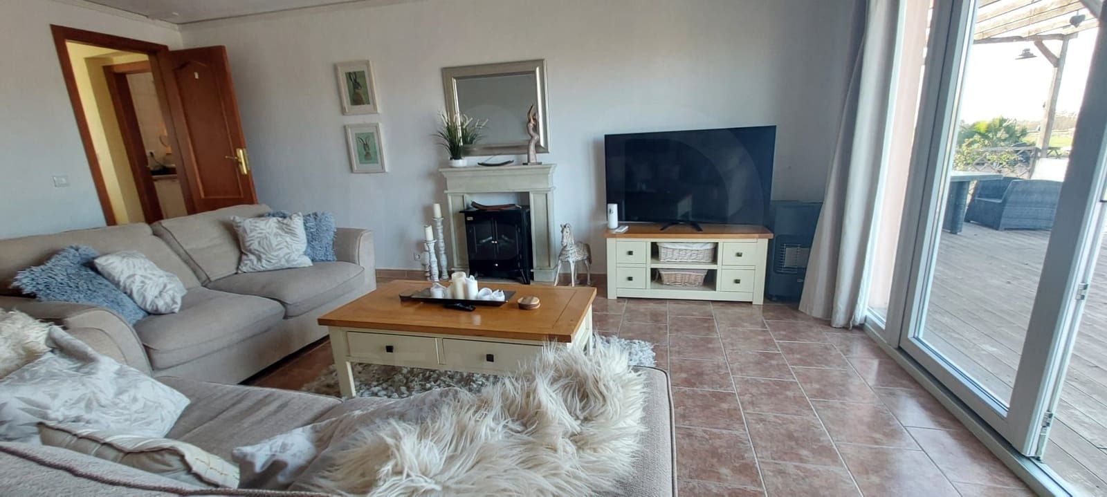 Chalet de 3 habitaciones en Dolores en venta con piscina - 445.000 € (Ref: 9988882)
