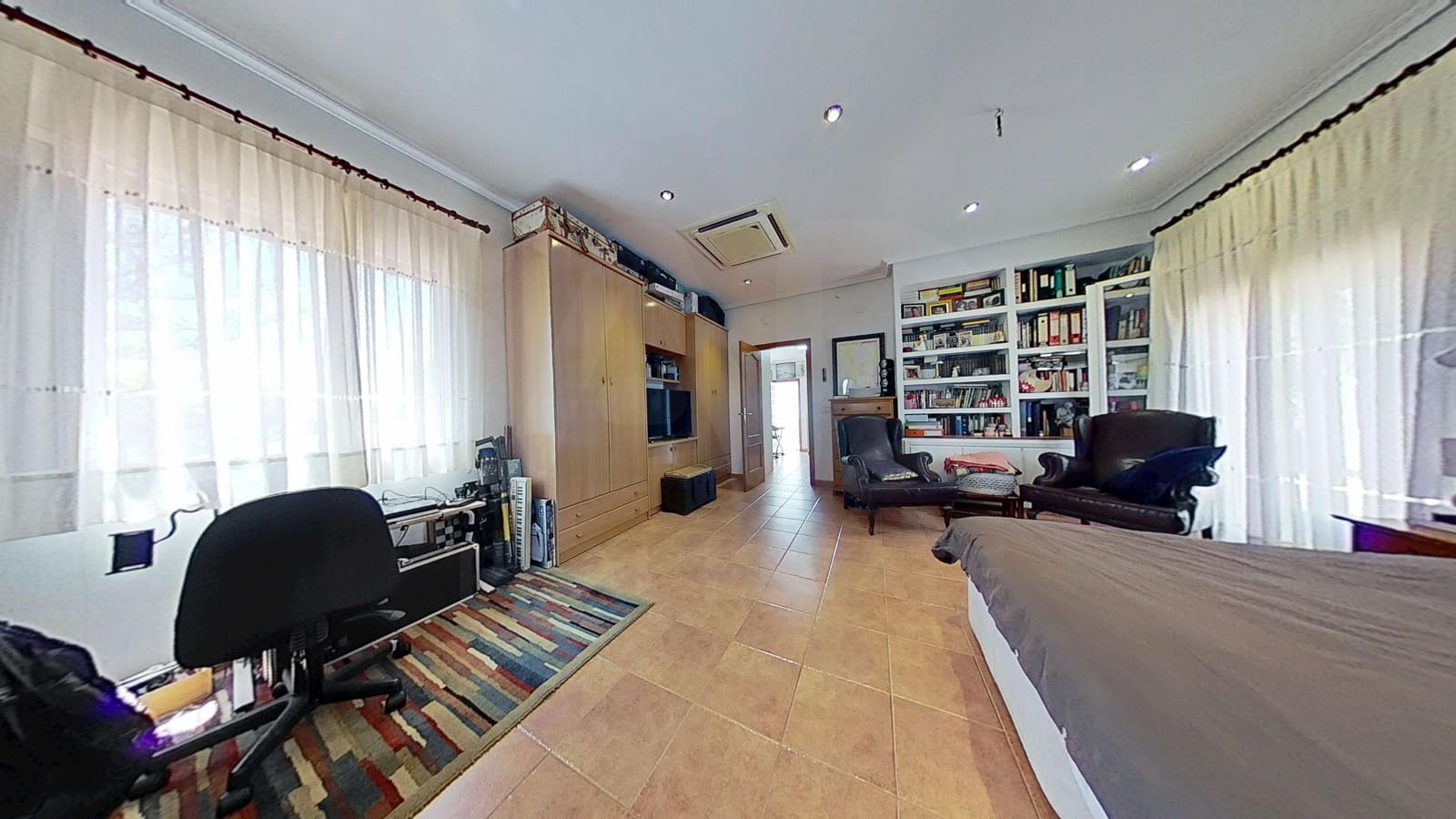 5 soverom Villa til salgs i Elche / Elx med svømmebasseng garasje - € 598 000 (Ref: 9988883)