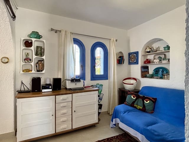 2 bedroom Townhouse for sale in Els Poblets with pool - € 329,000 (Ref: 9988884)