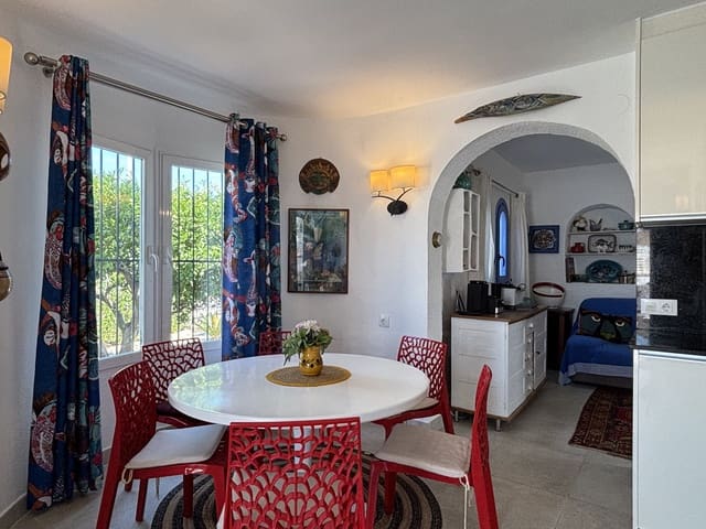 2 bedroom Townhouse for sale in Els Poblets with pool - € 329,000 (Ref: 9988884)