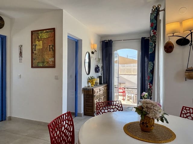 2 bedroom Townhouse for sale in Els Poblets with pool - € 329,000 (Ref: 9988884)