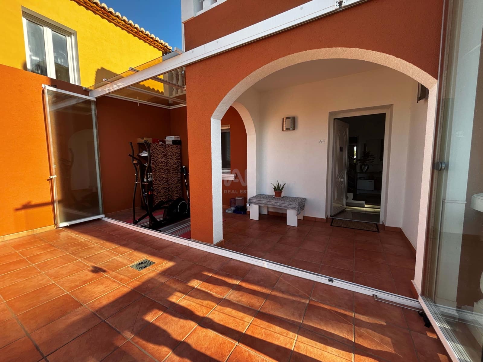3 soveværelse Villa til salg i Denia med swimmingpool garage - € 467.000 (Ref: 9988887)